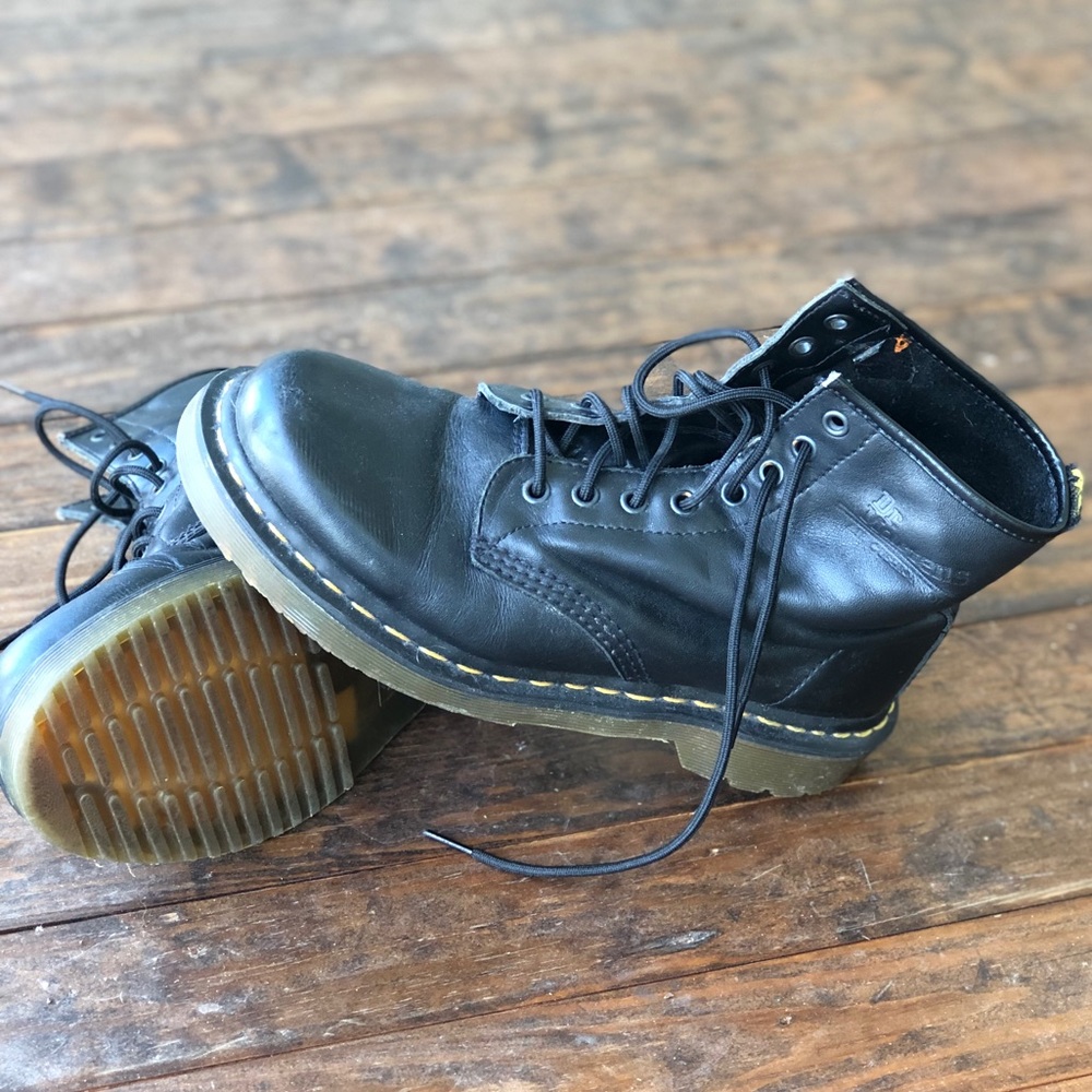 Dr martins 1460